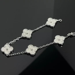 van cleef  arpels bracelets pour femme s_12b12b4